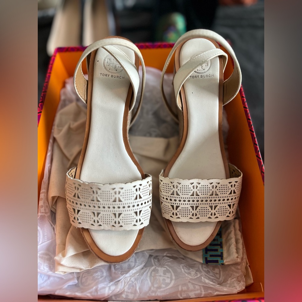 Tory Burch Roselle 100mm Platform Espadrille, Size 9, Ivory